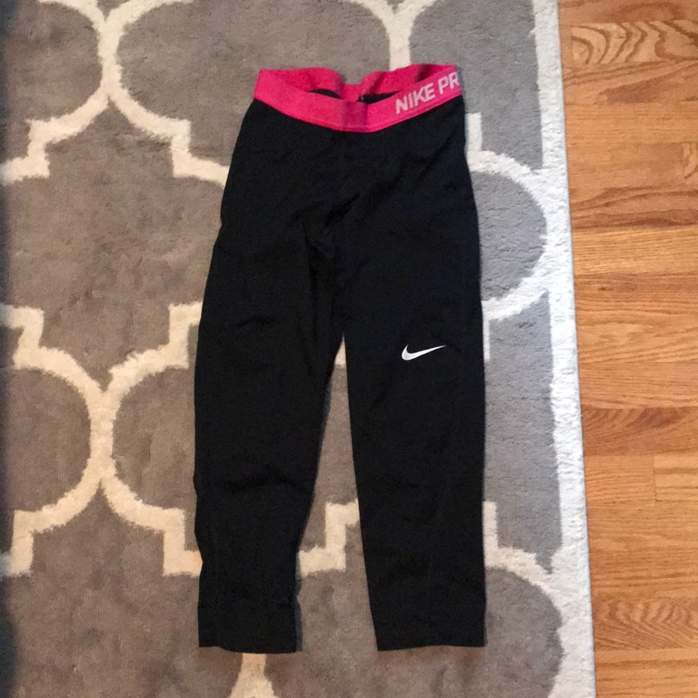 Nike compression leggings